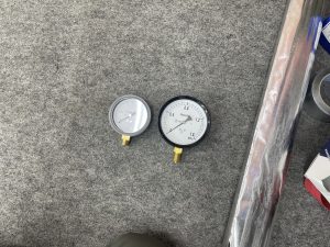 大垣市 天井裏スプリンクラー 圧力計交換 新品設置後の状態