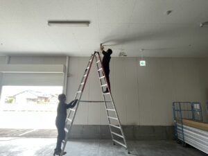 新しいスプリンクラーフレキ管の取付状況