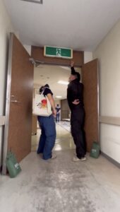 一宮市で防火管理や消防設備について説明する大井祐喜
