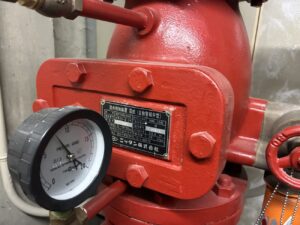 ビル改修現場でのスプリンクラー設備確認