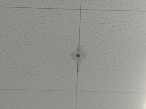小牧市の会社で発生したスプリンクラー設備の水漏れ
