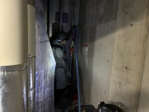 間仕切り変更後のレイアウトに合わせて移設したスプリンクラー配管