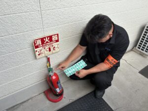 岐阜市の雑居ビルで消防設備点検を実施する株式会社大井ぐるーぷ