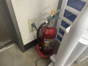 一宮市で使用期限切れとなった消火器を新品へ交換