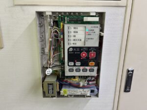 岐阜市の建物に設置された自動火災報知設備の火災受信機